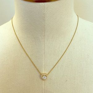 10kgold-plated necklace with heart shaped pendant